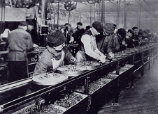 assemblage des magntos 1913